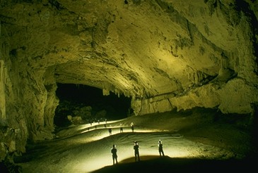 Sala w jaskini Chiqibull