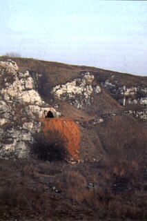 Jaskinia Wislana- otwor